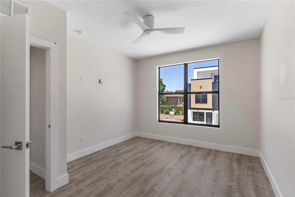 For Sale: $610,000 (4 beds, 3 baths, 2143 Square Feet)
