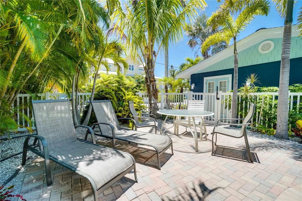 For Sale: $1,950,000 (4 beds, 0 baths, 1416 Square Feet)