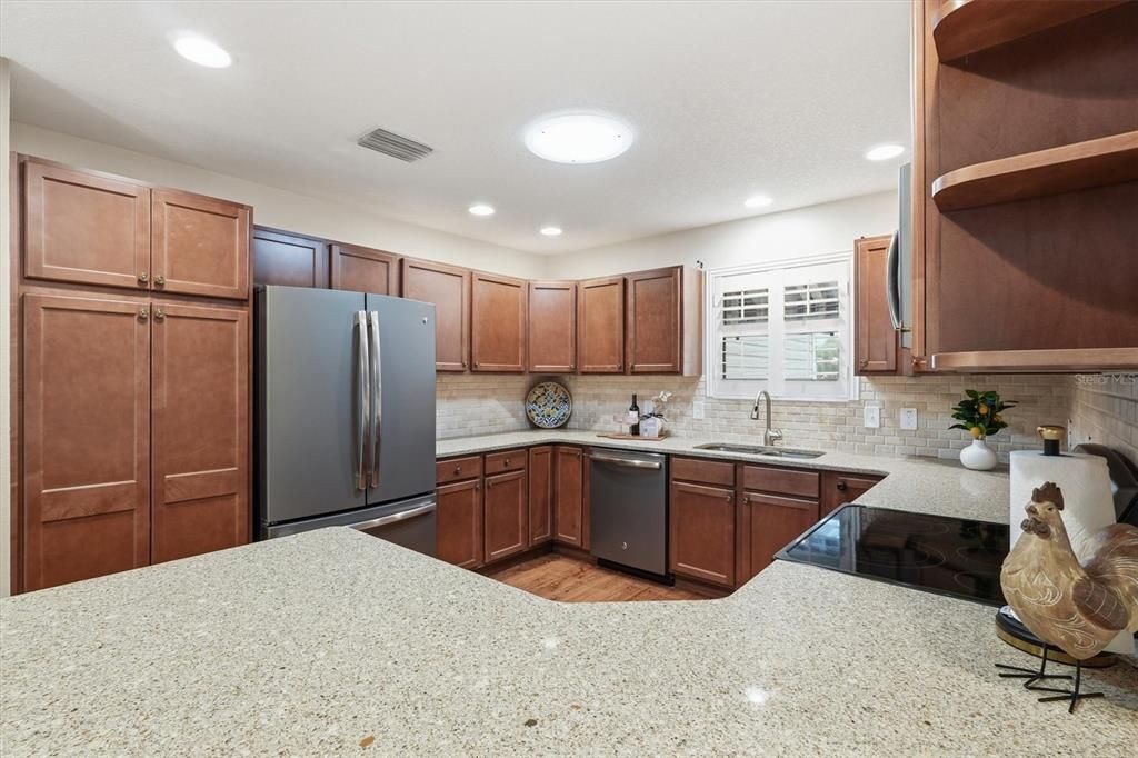 En Venta: $309,000 (3 camas, 2 baños, 1289 Pies cuadrados)