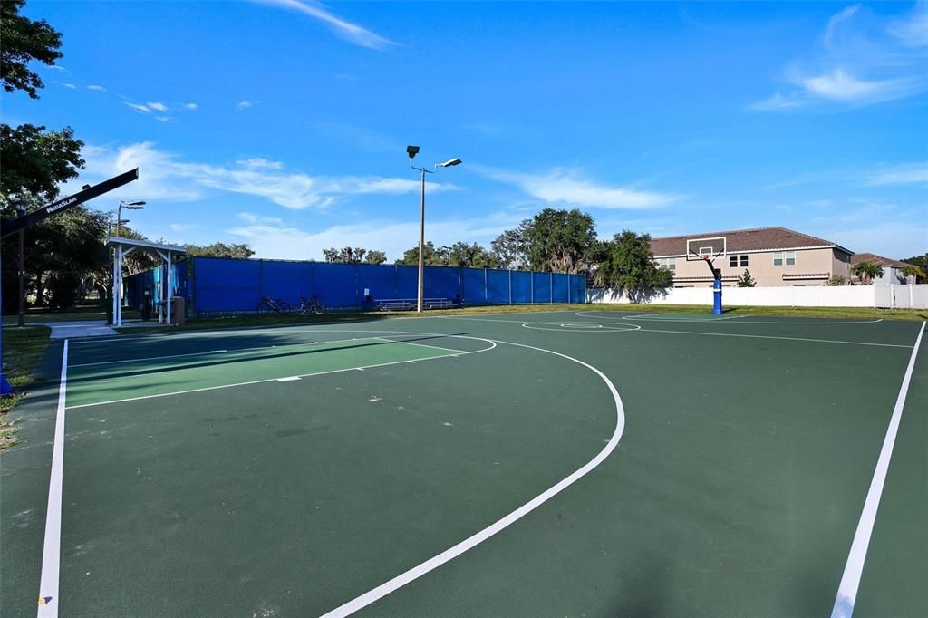 En Venta: $274,995 (3 camas, 2 baños, 1365 Pies cuadrados)