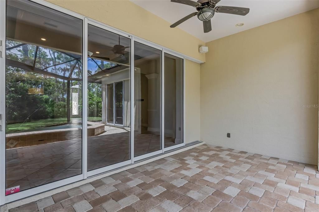 For Sale: $739,000 (3 beds, 2 baths, 2328 Square Feet)