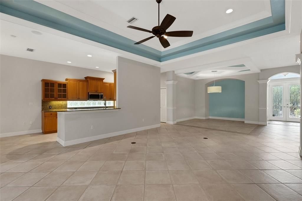 For Sale: $739,000 (3 beds, 2 baths, 2328 Square Feet)