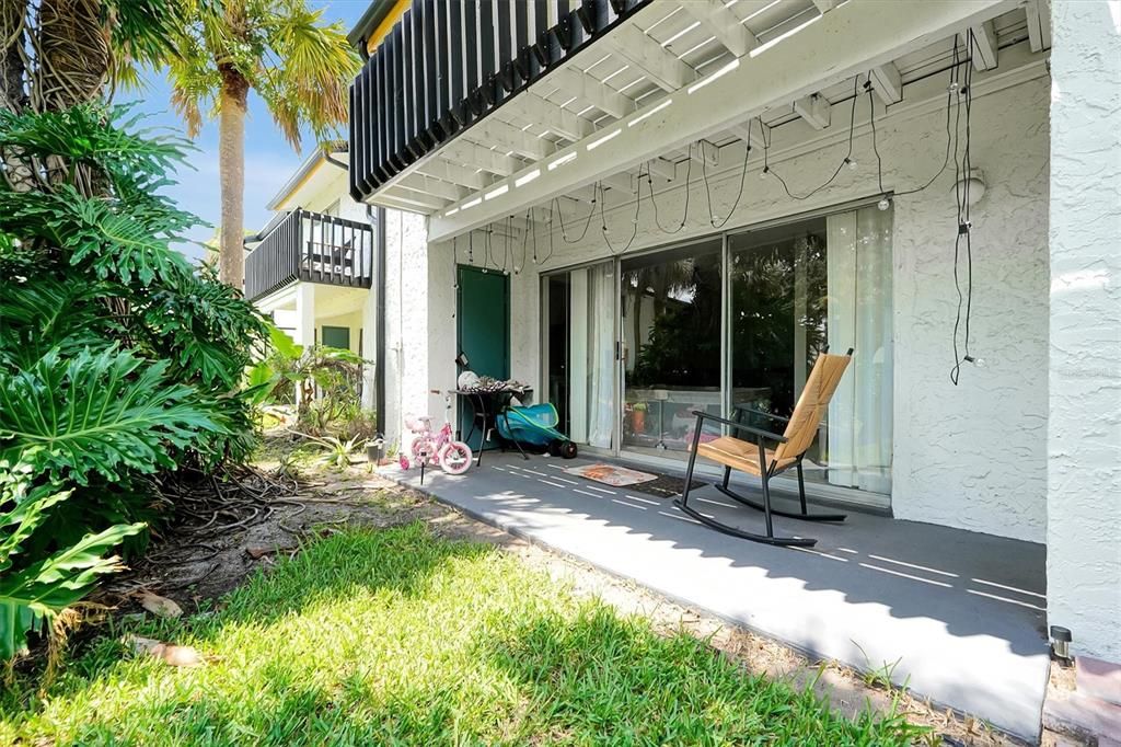 For Sale: $220,000 (3 beds, 2 baths, 1426 Square Feet)
