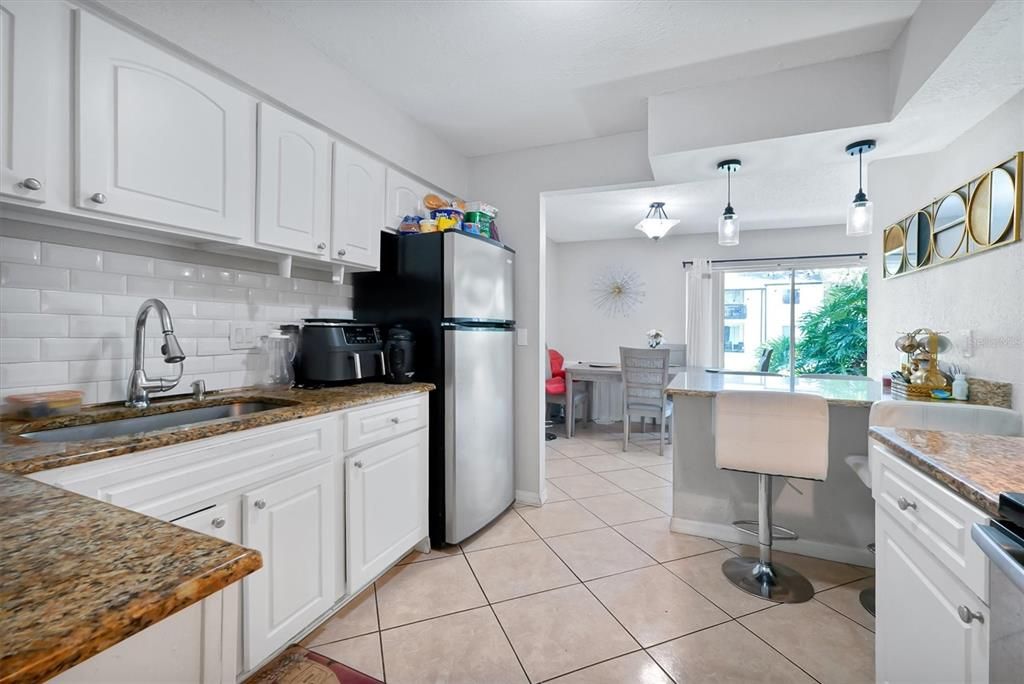 For Sale: $220,000 (3 beds, 2 baths, 1426 Square Feet)