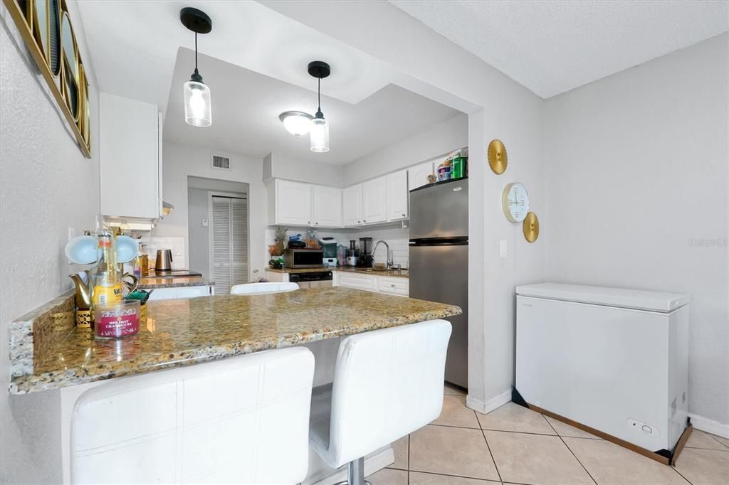 For Sale: $220,000 (3 beds, 2 baths, 1426 Square Feet)