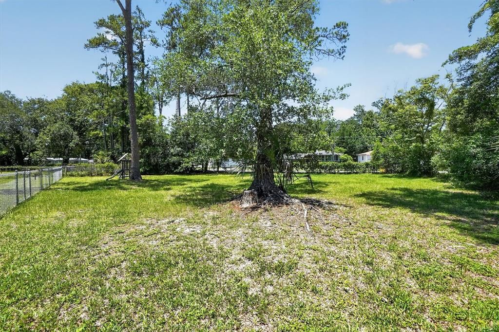 For Sale: $280,000 (3 beds, 1 baths, 1149 Square Feet)