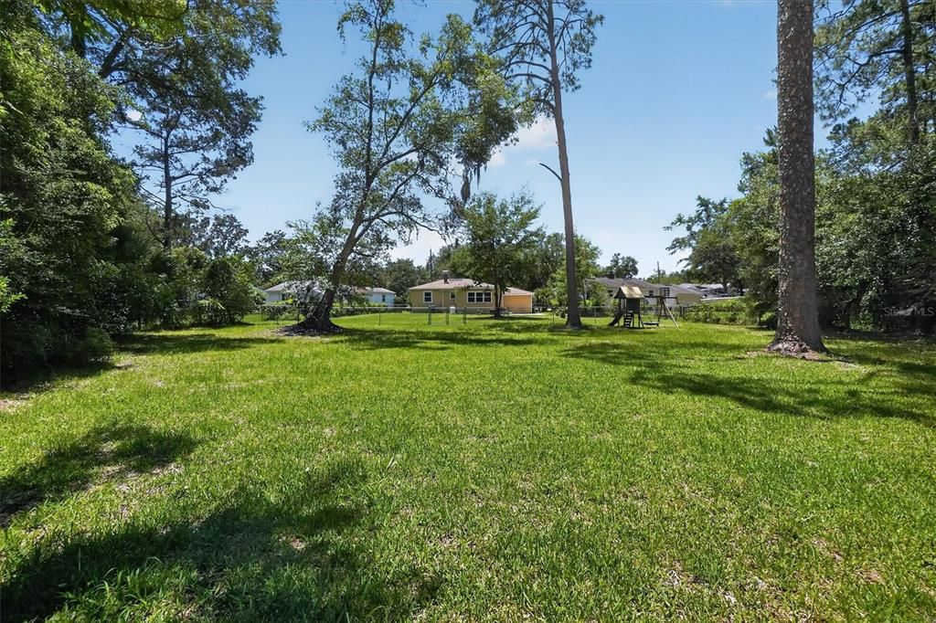 For Sale: $280,000 (3 beds, 1 baths, 1149 Square Feet)