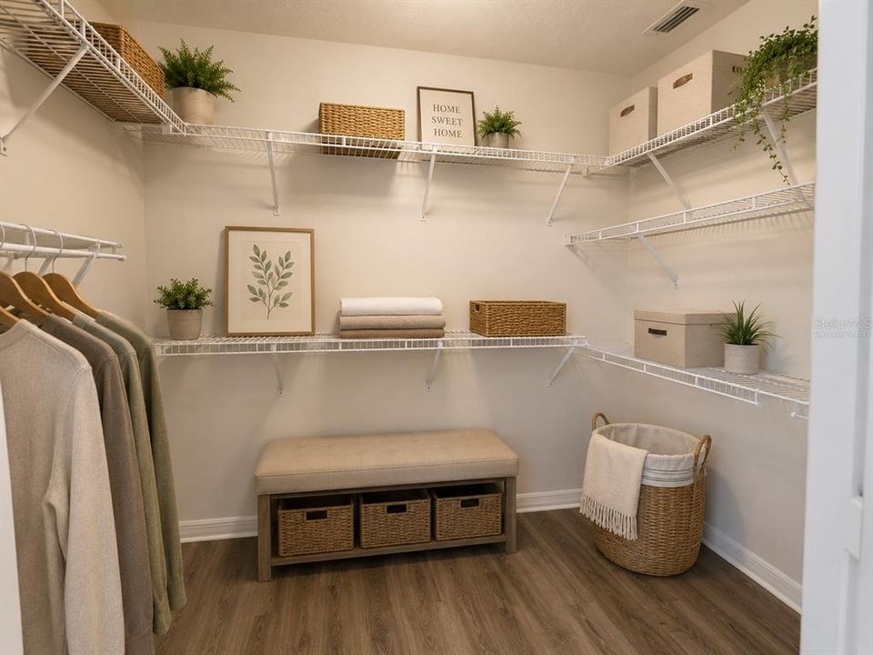 For Rent: $2,900 (4 beds, 2 baths, 1913 Square Feet)