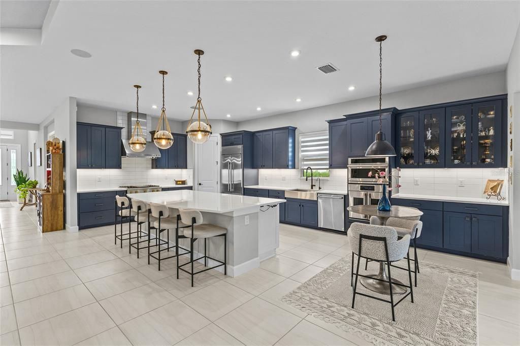 For Sale: $1,075,000 (3 beds, 3 baths, 3142 Square Feet)