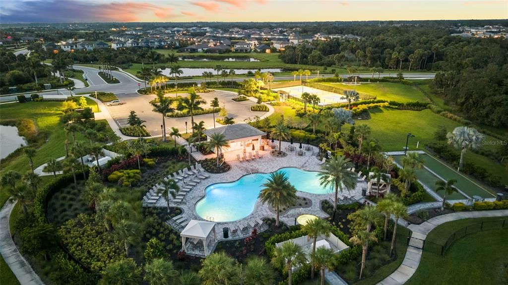 For Sale: $1,075,000 (3 beds, 3 baths, 3142 Square Feet)
