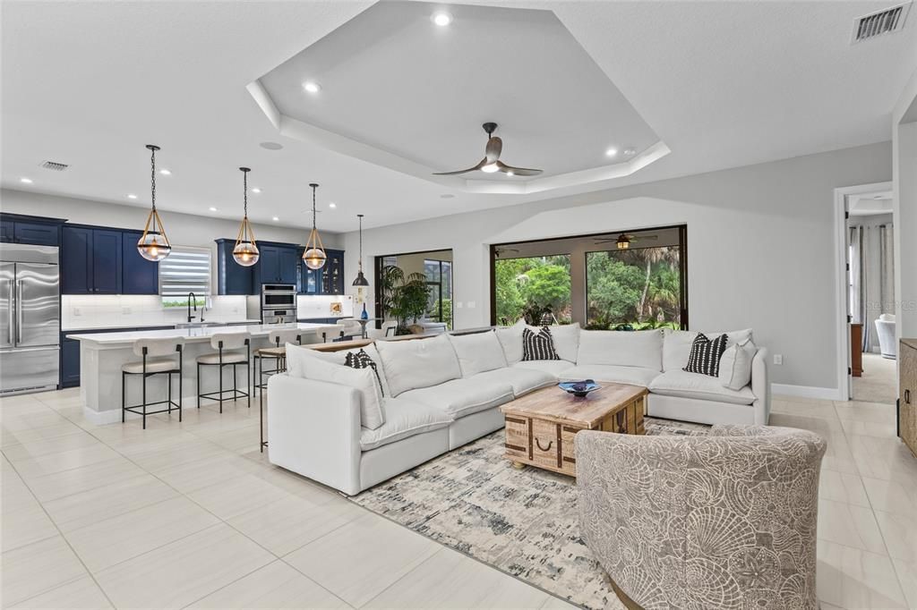 For Sale: $1,075,000 (3 beds, 3 baths, 3142 Square Feet)
