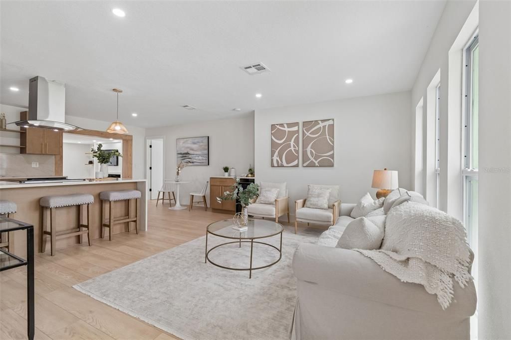 En Venta: $598,000 (3 camas, 2 baños, 2014 Pies cuadrados)