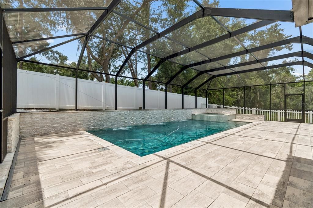 En Venta: $1,150,000 (5 camas, 5 baños, 4471 Pies cuadrados)