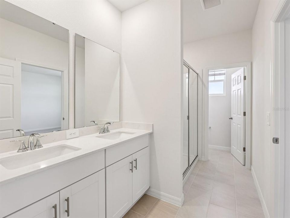 For Sale: $375,000 (3 beds, 2 baths, 1788 Square Feet)