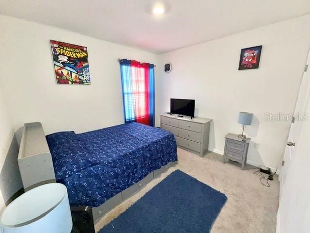 For Rent: $2,695 (4 beds, 2 baths, 1824 Square Feet)