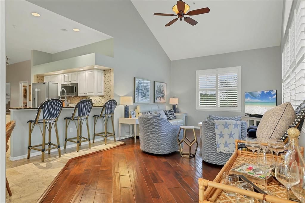 For Rent: $6,700 (3 beds, 2 baths, 2904 Square Feet)