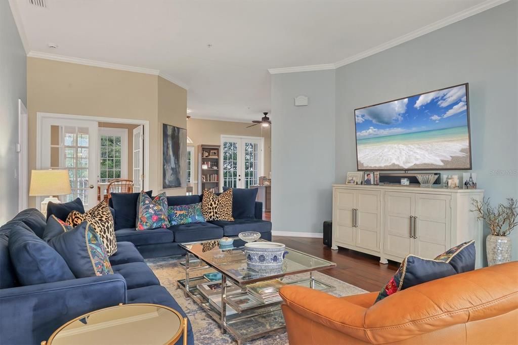 For Rent: $6,700 (3 beds, 2 baths, 2904 Square Feet)