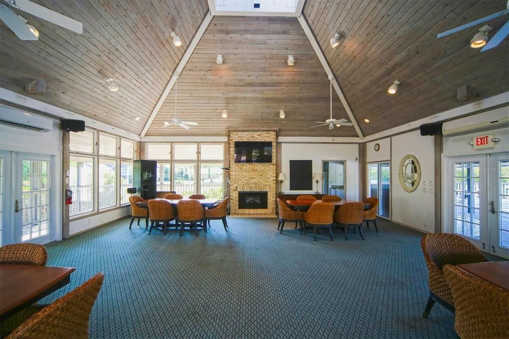 For Rent: $6,700 (3 beds, 2 baths, 2904 Square Feet)