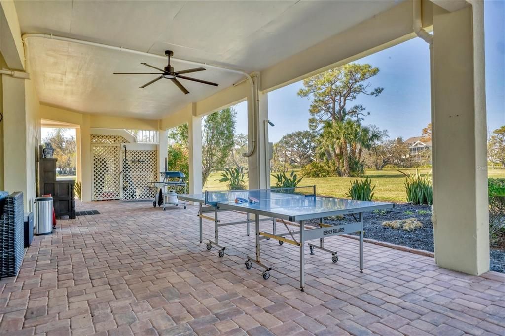 For Rent: $6,700 (3 beds, 2 baths, 2904 Square Feet)