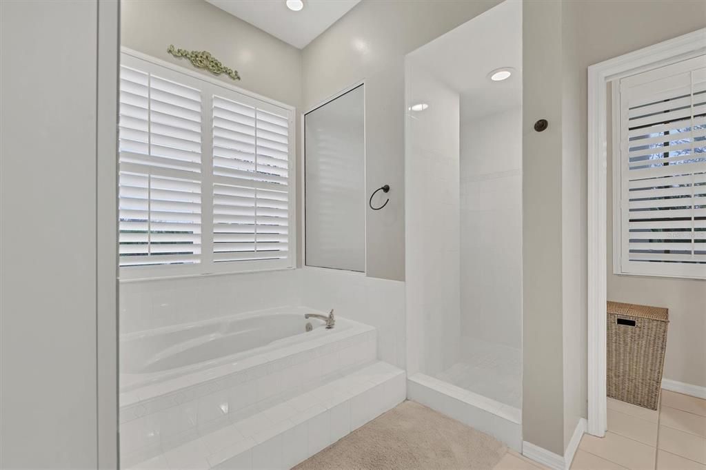 For Rent: $6,700 (3 beds, 2 baths, 2904 Square Feet)