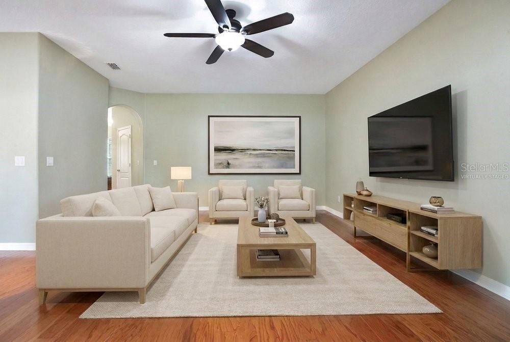 Active With Contract: $429,000 (4 beds, 2 baths, 2530 Square Feet)