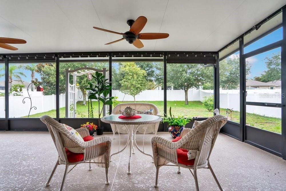 Active With Contract: $429,000 (4 beds, 2 baths, 2530 Square Feet)