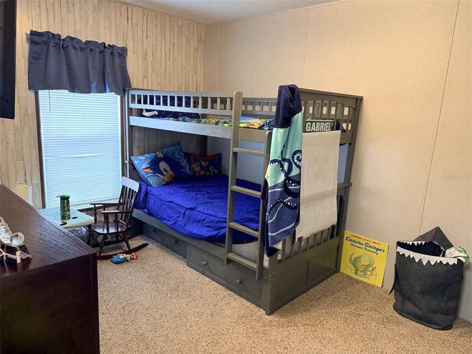 For Sale: $239,900 (3 beds, 2 baths, 1456 Square Feet)
