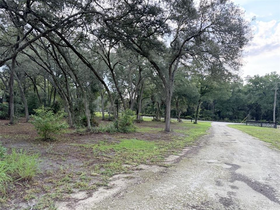 For Sale: $239,900 (3 beds, 2 baths, 1456 Square Feet)