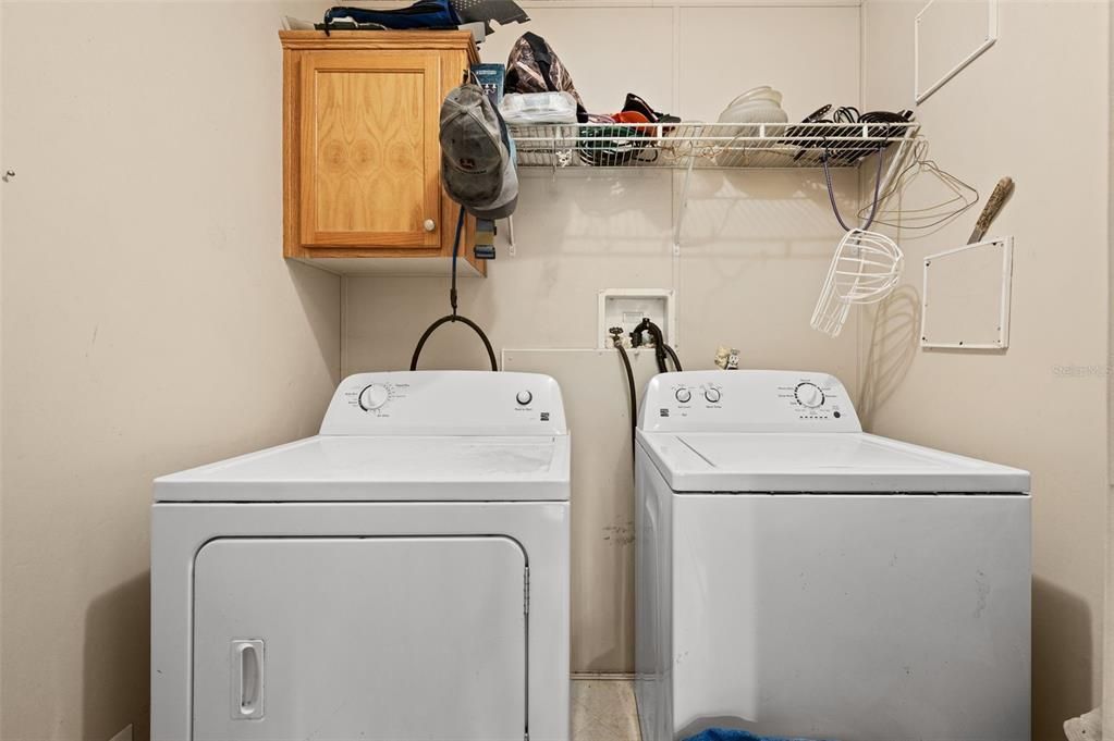 For Sale: $195,000 (3 beds, 2 baths, 1593 Square Feet)
