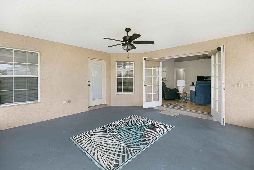 For Sale: $499,900 (4 beds, 2 baths, 2225 Square Feet)