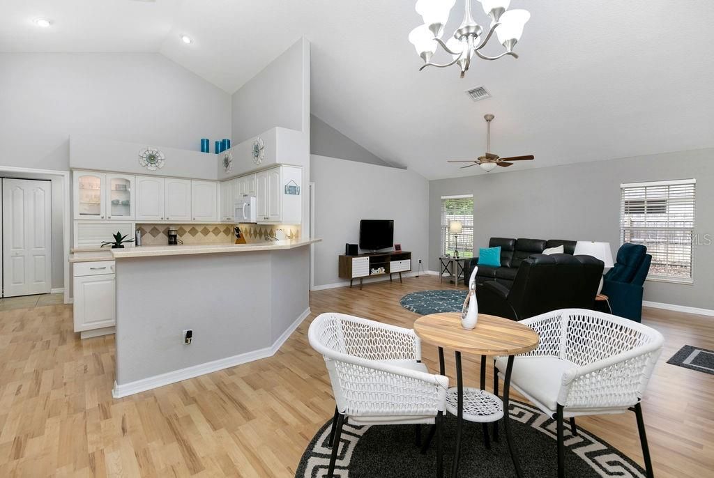 For Sale: $499,900 (4 beds, 2 baths, 2225 Square Feet)