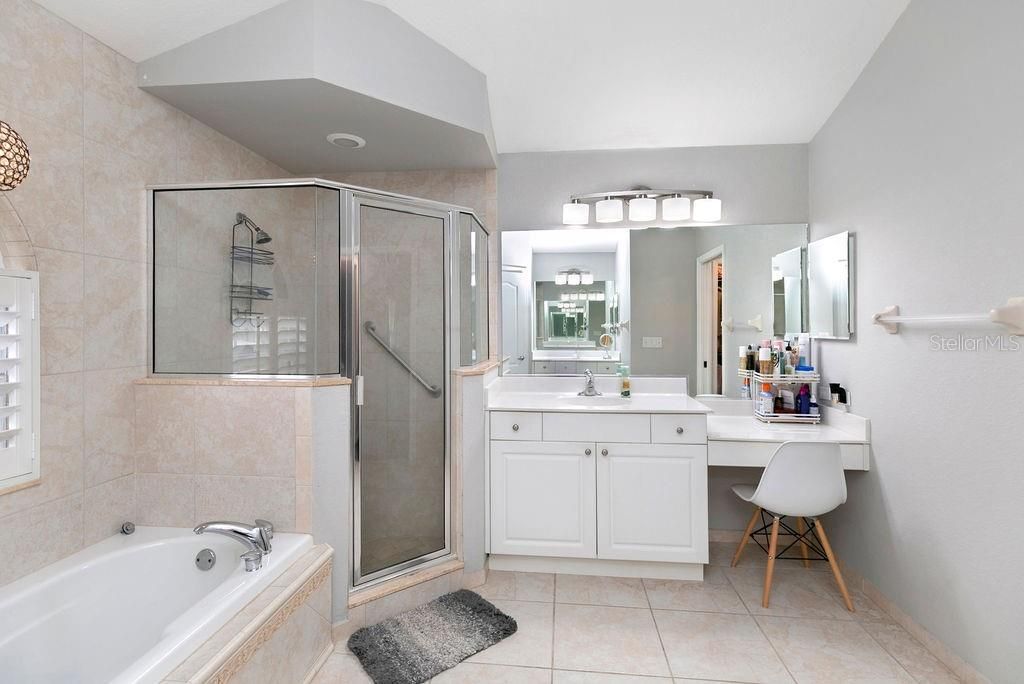 For Sale: $499,900 (4 beds, 2 baths, 2225 Square Feet)