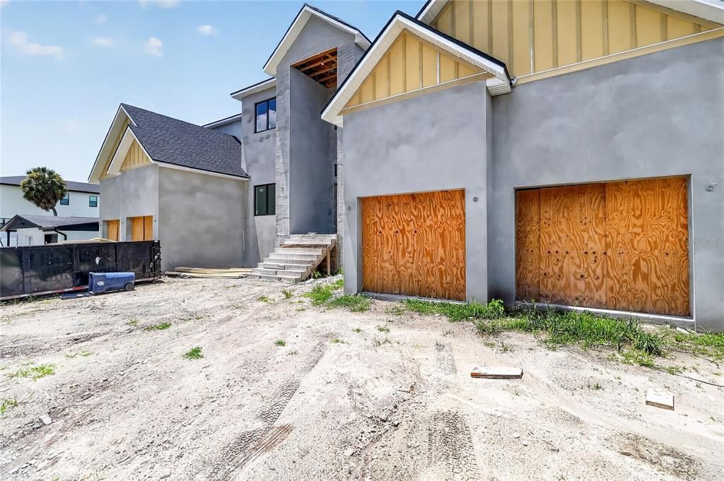 For Sale: $4,200,000 (5 beds, 6 baths, 5895 Square Feet)