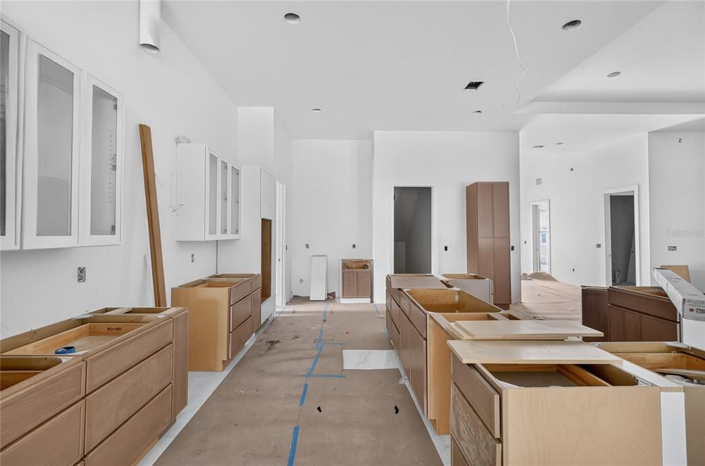 For Sale: $4,200,000 (5 beds, 6 baths, 5895 Square Feet)