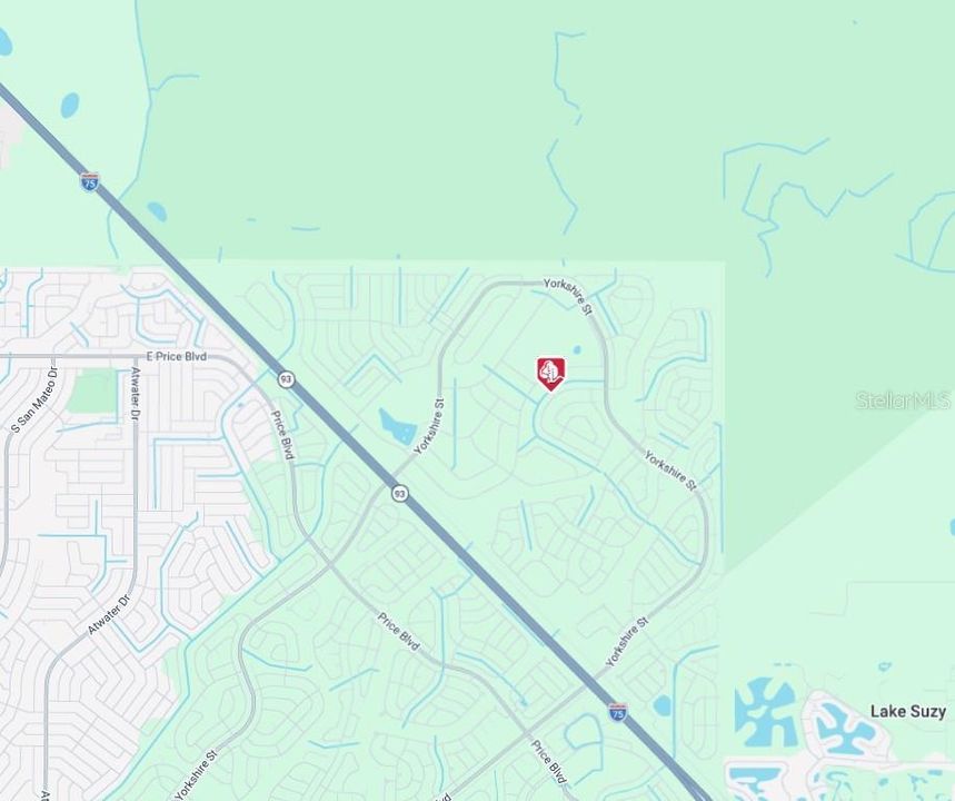 На продажу: $28,000 (0.42 acres)