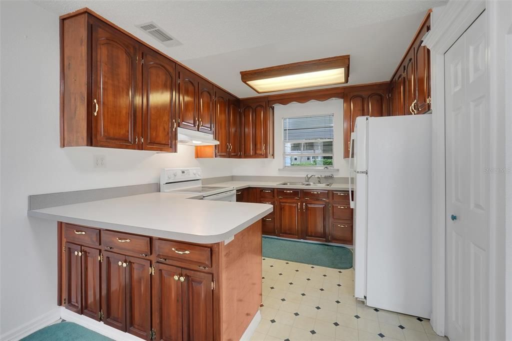 En Venta: $399,000 (2 camas, 2 baños, 1344 Pies cuadrados)