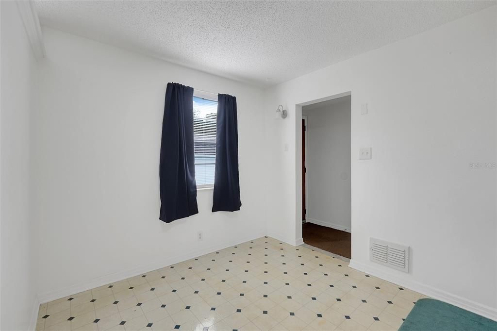 En Venta: $399,000 (2 camas, 2 baños, 1344 Pies cuadrados)