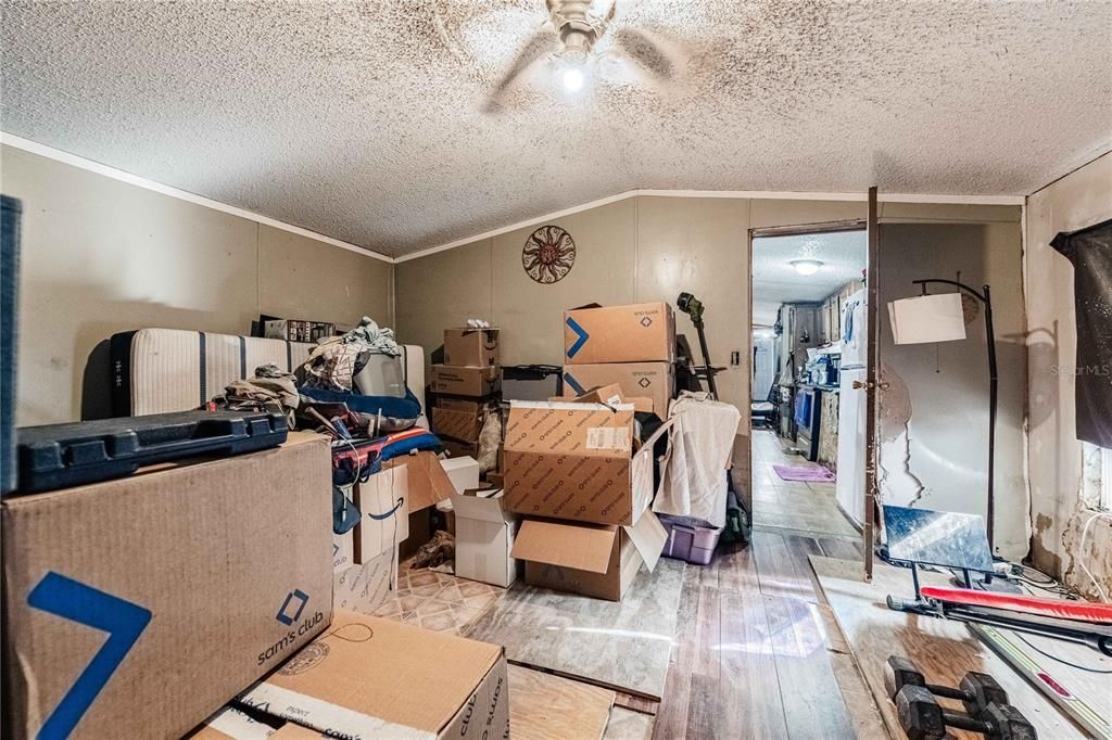 En Venta: $100,000 (3 camas, 2 baños, 1216 Pies cuadrados)