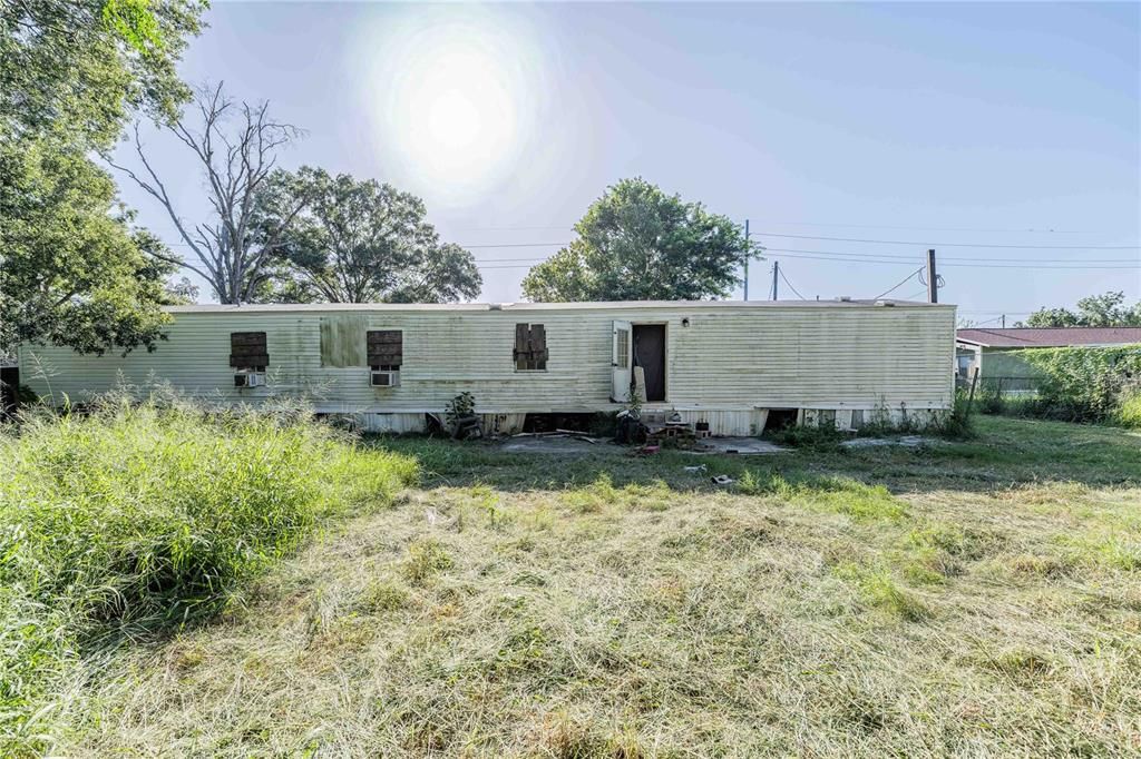 En Venta: $100,000 (3 camas, 2 baños, 1216 Pies cuadrados)