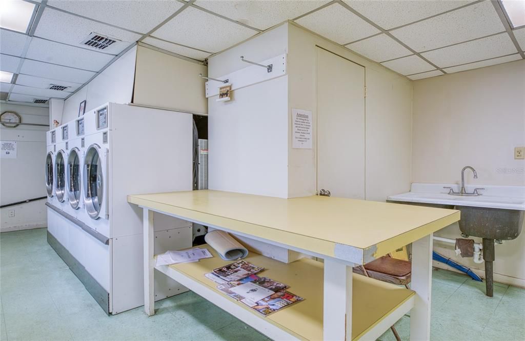 En Venta: $245,000 (1 camas, 1 baños, 900 Pies cuadrados)