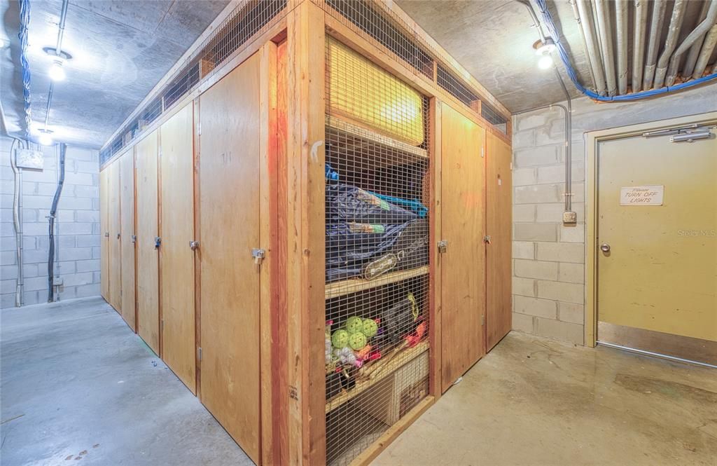 En Venta: $245,000 (1 camas, 1 baños, 900 Pies cuadrados)
