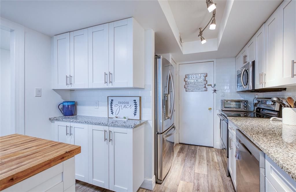 En Venta: $245,000 (1 camas, 1 baños, 900 Pies cuadrados)