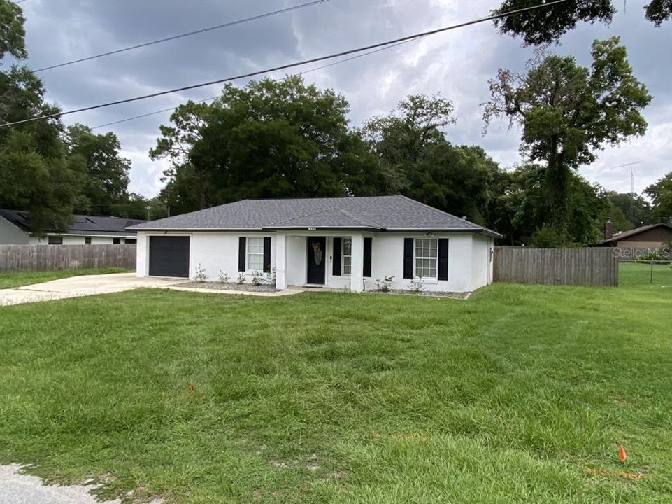 For Sale: $264,900 (2 beds, 2 baths, 1067 Square Feet)