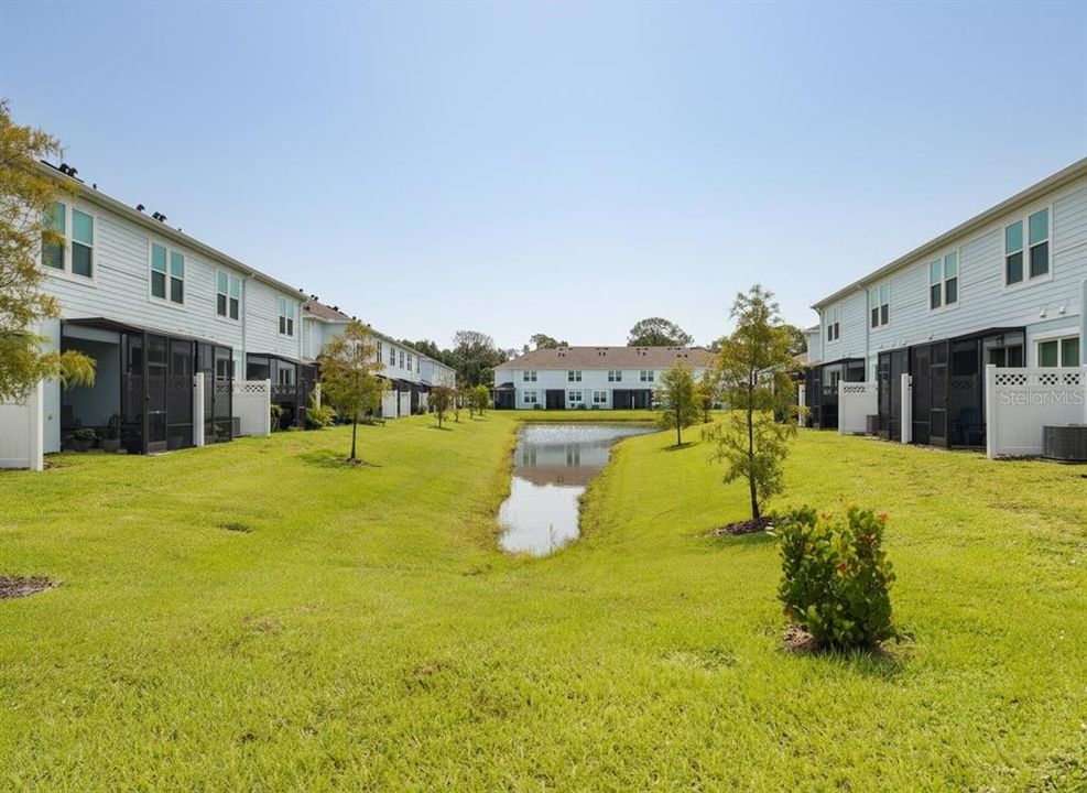 For Rent: $2,450 (3 beds, 2 baths, 1853 Square Feet)