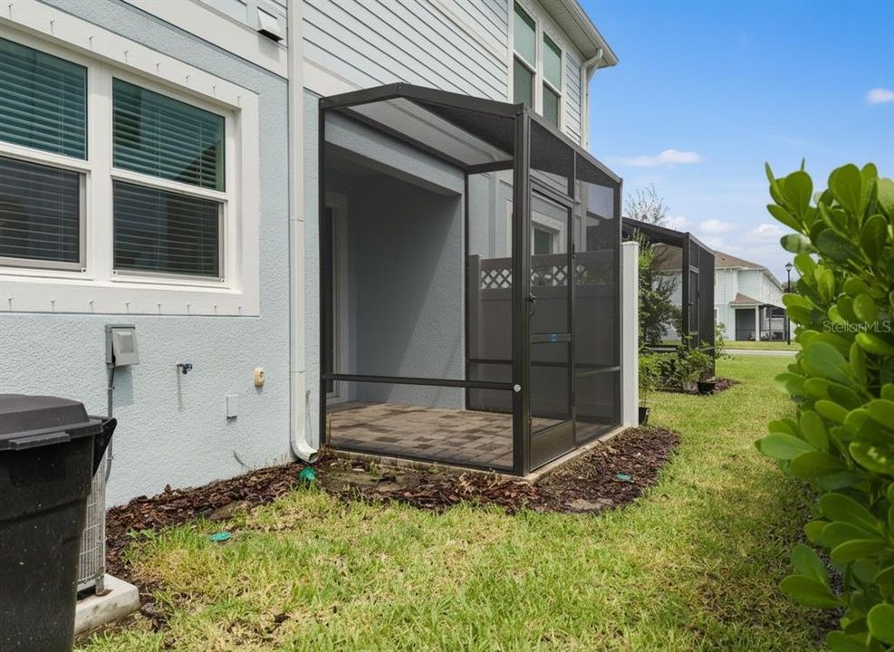 For Rent: $2,450 (3 beds, 2 baths, 1853 Square Feet)