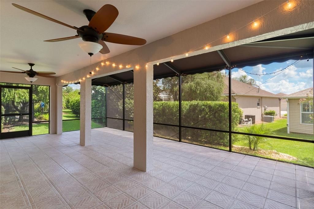 For Sale: $575,000 (3 beds, 2 baths, 1926 Square Feet)