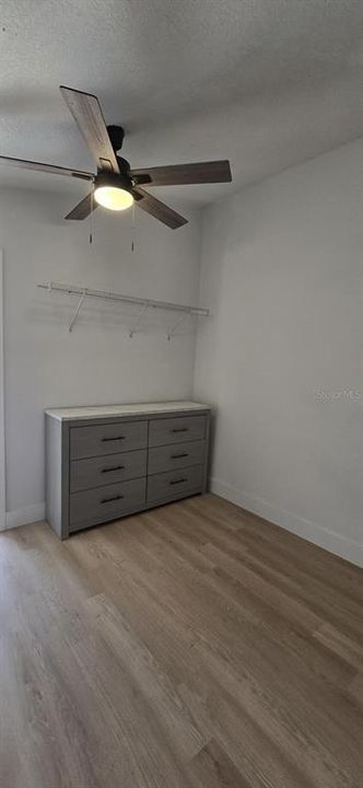 Activo con contrato: $280,000 (3 camas, 2 baños, 936 Pies cuadrados)