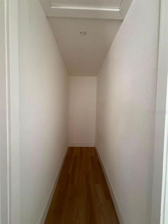 Activo con contrato: $280,000 (3 camas, 2 baños, 936 Pies cuadrados)