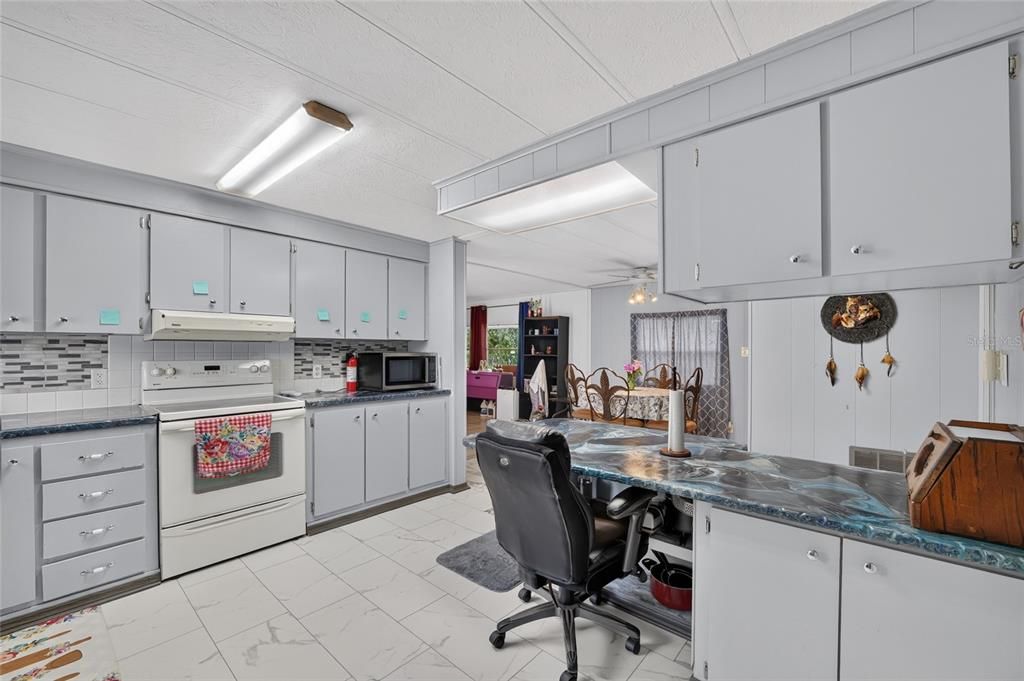 En Venta: $179,900 (3 camas, 2 baños, 1440 Pies cuadrados)