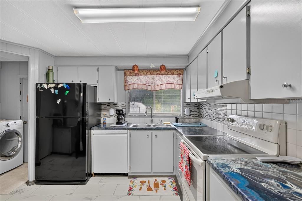 En Venta: $179,900 (3 camas, 2 baños, 1440 Pies cuadrados)